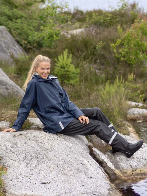 Hovedbilde Regnponcho og Bukse Marine/Svart Dame Kort - Pakketilbud