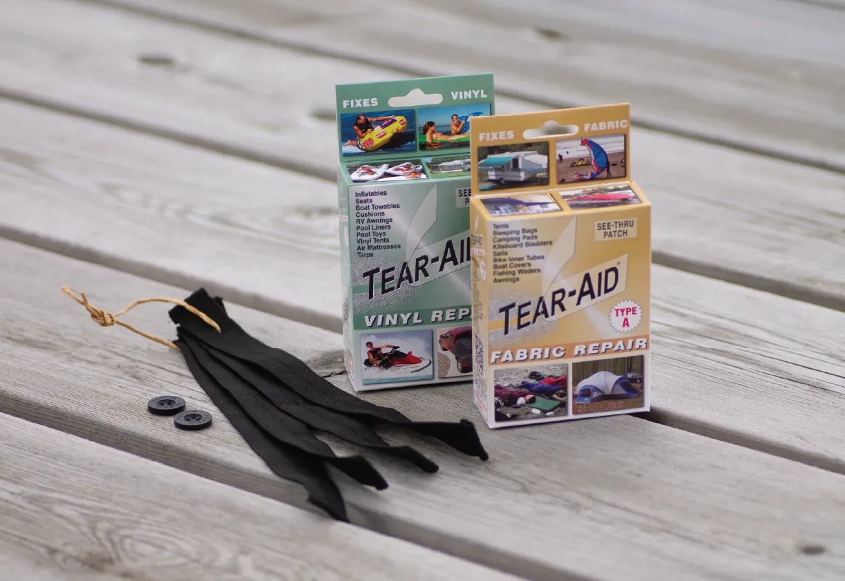 tear-aid reparasjonsteip, ekstra fotstrikker og knapper